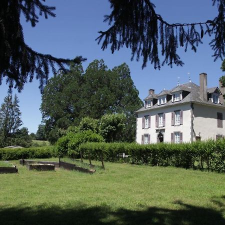 Hostellerie La Bruyere Chalvignac Exteriör bild