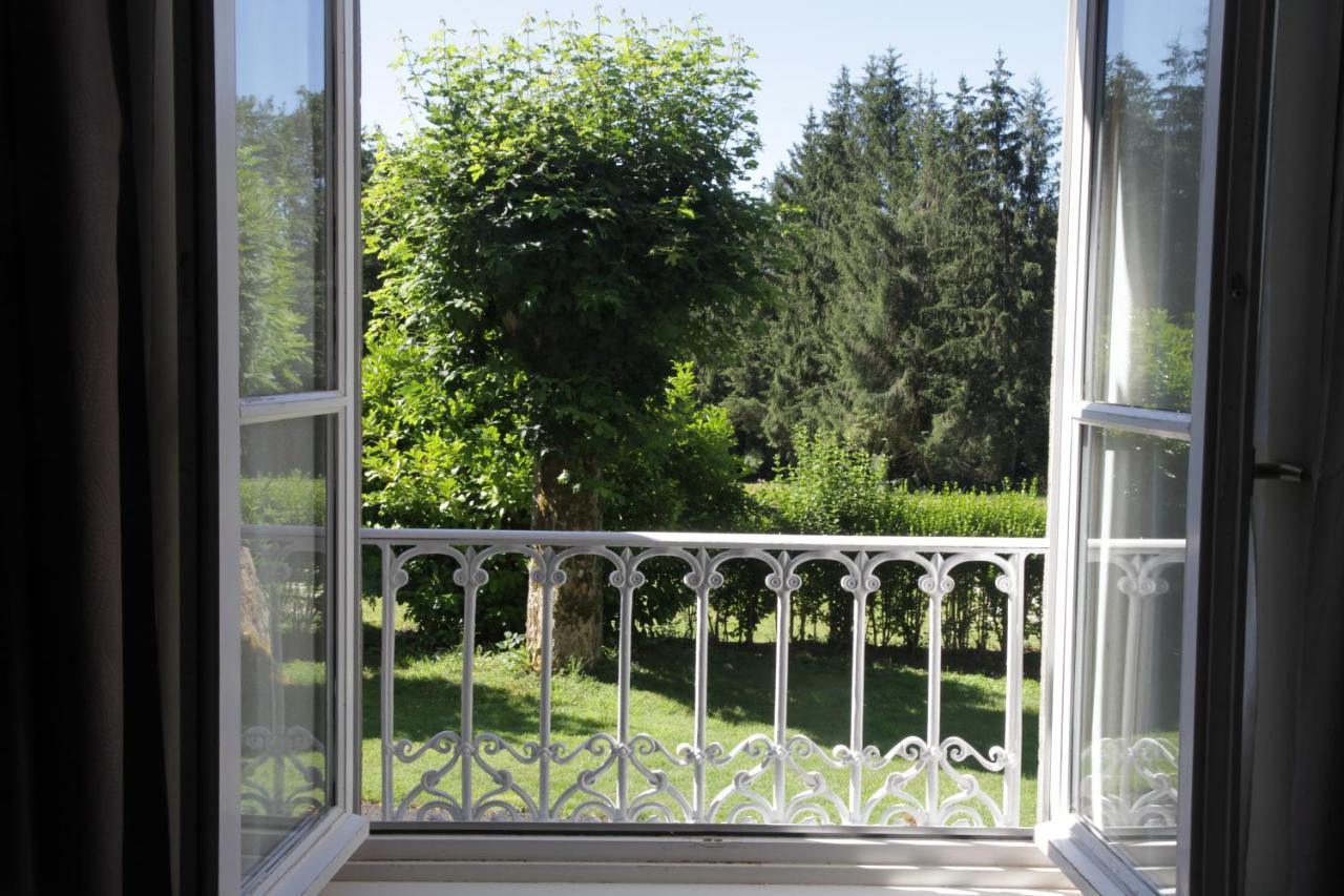 Hostellerie La Bruyere Chalvignac Exteriör bild