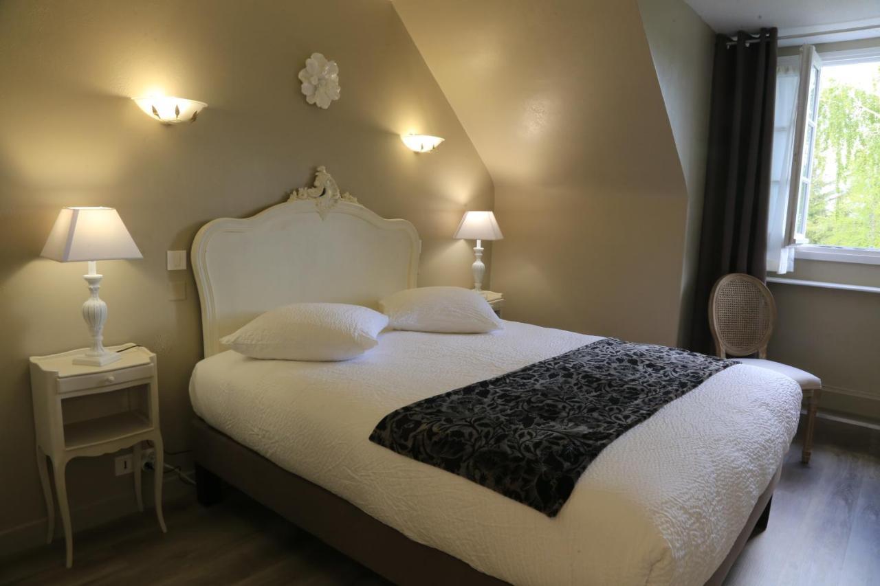 Hostellerie La Bruyere Chalvignac Exteriör bild