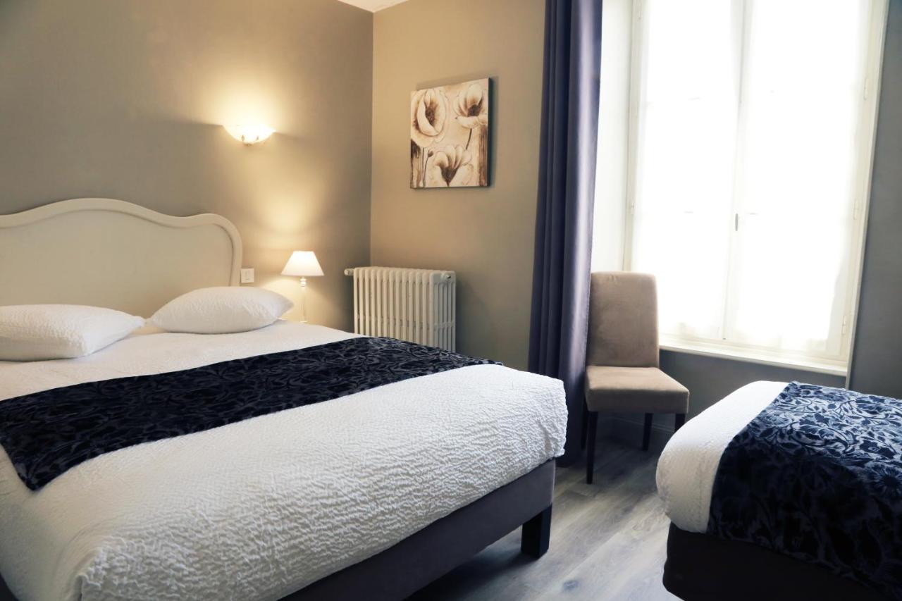 Hostellerie La Bruyere Chalvignac Exteriör bild